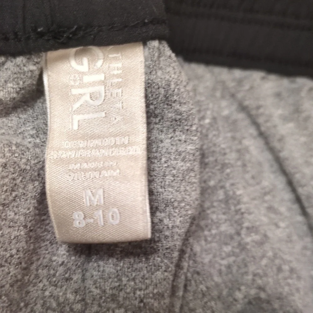 Girls Black Athleta Sweat Pants Great Condition - Picture 5 of 5